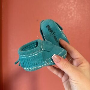 Baby Minnetonka Fringe Moccasins - Teal